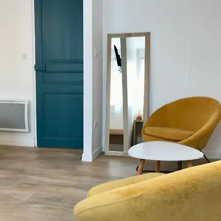 Boutique D'orbigny - La Rochelle 3*