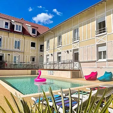 Отель Boutique D'orbigny - La Rochelle 3*