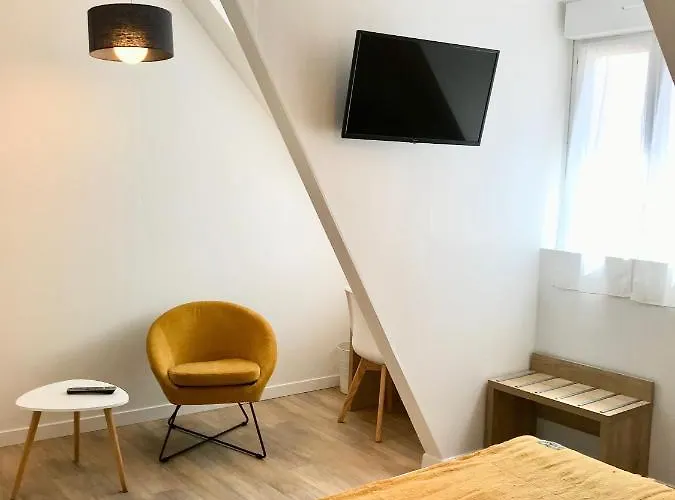 Boutique D'orbigny - La Rochelle 3*